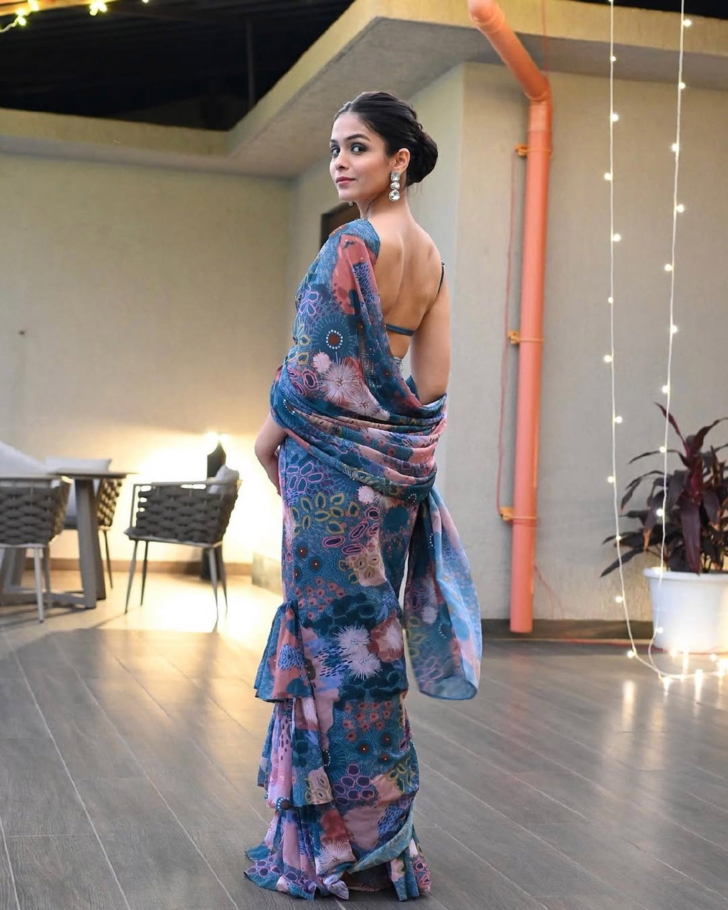 Kinari Jain In Sea Breeze