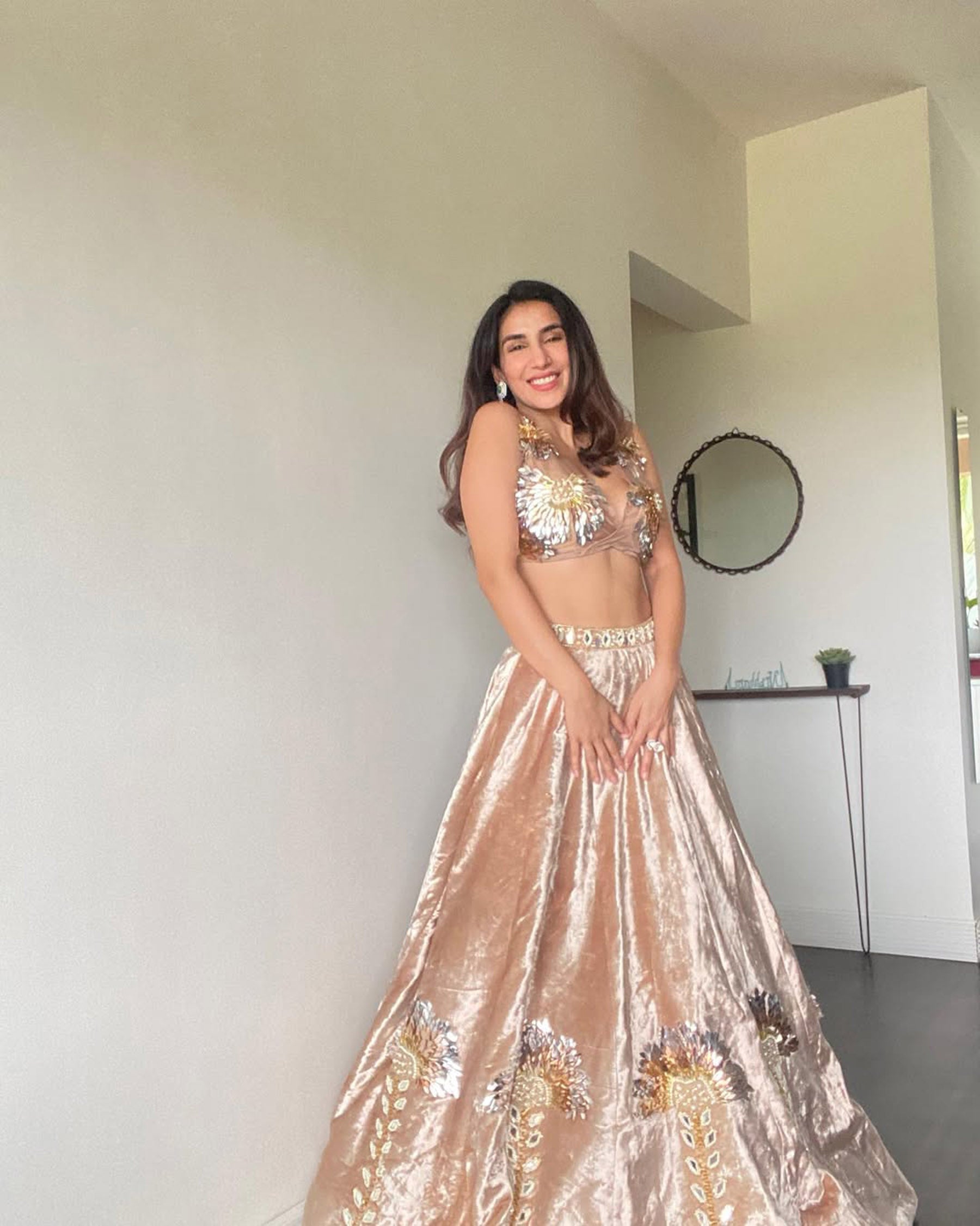 Parul Gulati In TYOHAAR5